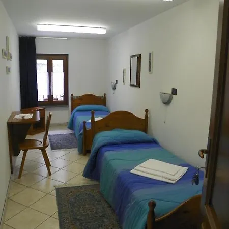 Crierel Hostel