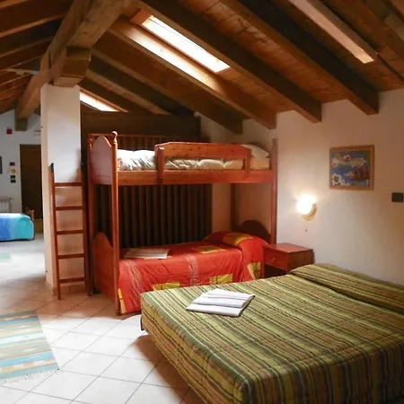 Hostel Crierel
