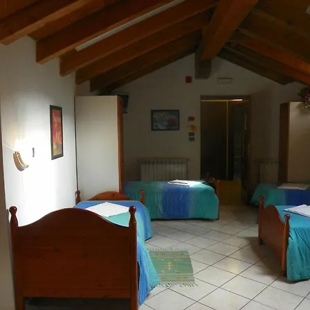 Crierel Hostel
