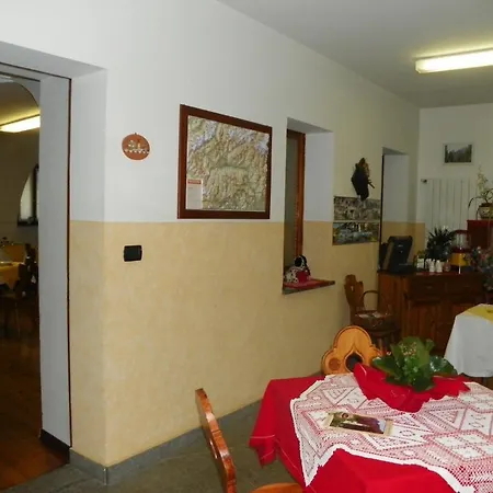 Crierel 旅馆 Lillianes