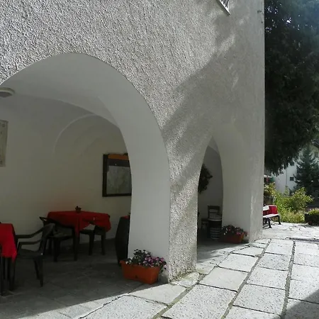 Hostel Crierel