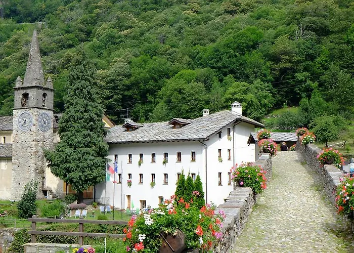 Crierel بيت شباب