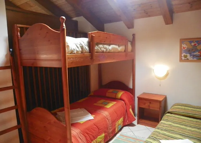 Crierel بيت شباب *