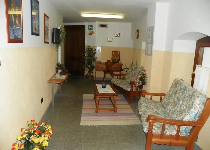 Crierel بيت شباب *