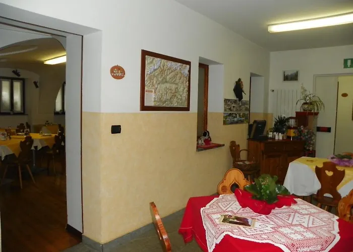 Crierel بيت شباب Lillianes